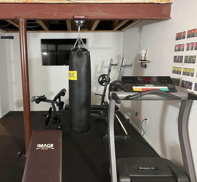 Location! House With Home Office, Gym, More-Черри-Хилл Экстерьер фото